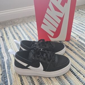 Nike Court Vision ALTA TXT